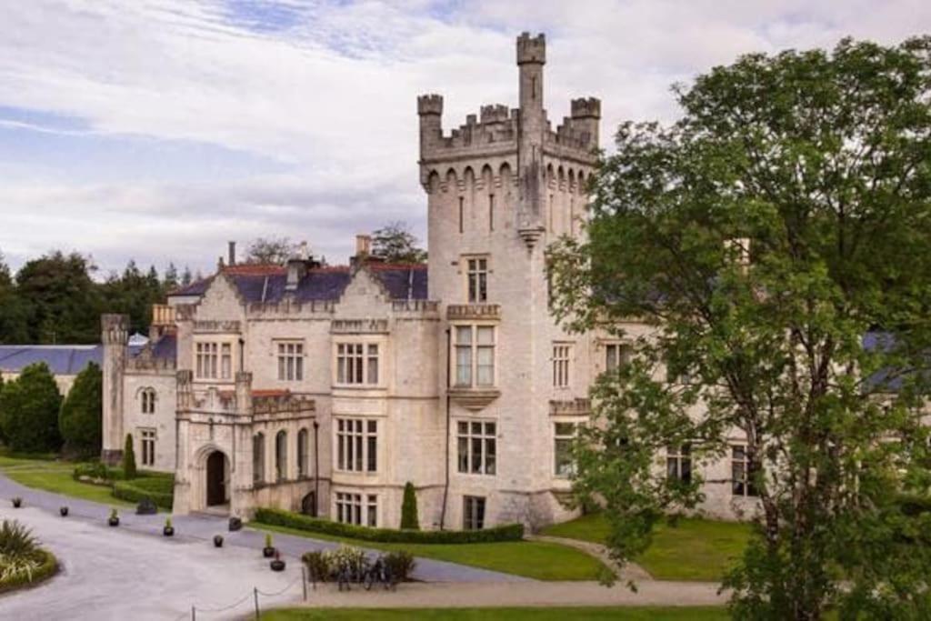 18 The Mullins Apartment Donegal Town Екстериор снимка
